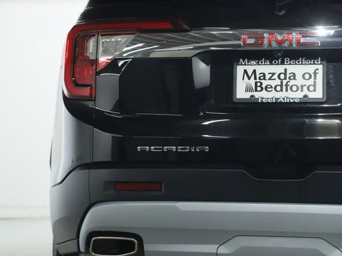 Used 2023 GMC Acadia SLT w/ Preferred Package AWD/4WD image 44