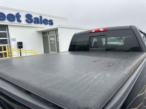 Used 2017 Chevrolet Silverado 1500 LTZ Z71 w/ LTZ Plus Package image 17