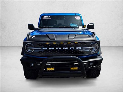Used 2023 Ford Bronco Badlands AWD/4WD image 2