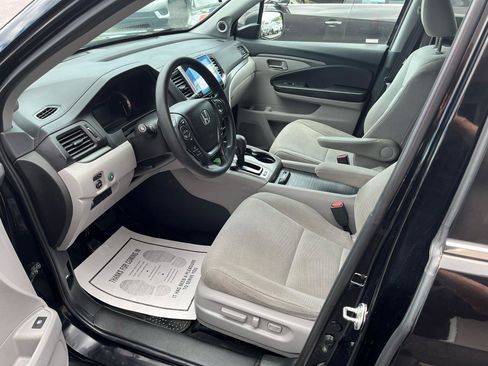 Used 2016 Honda Pilot EX image 22