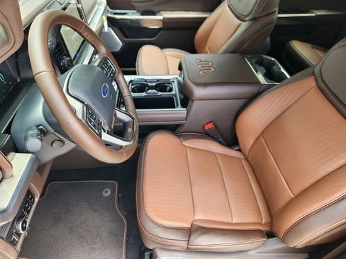 New 2026 Ford F250 King Ranch w/ FX4 Off-Road Package AWD/4WD image 9