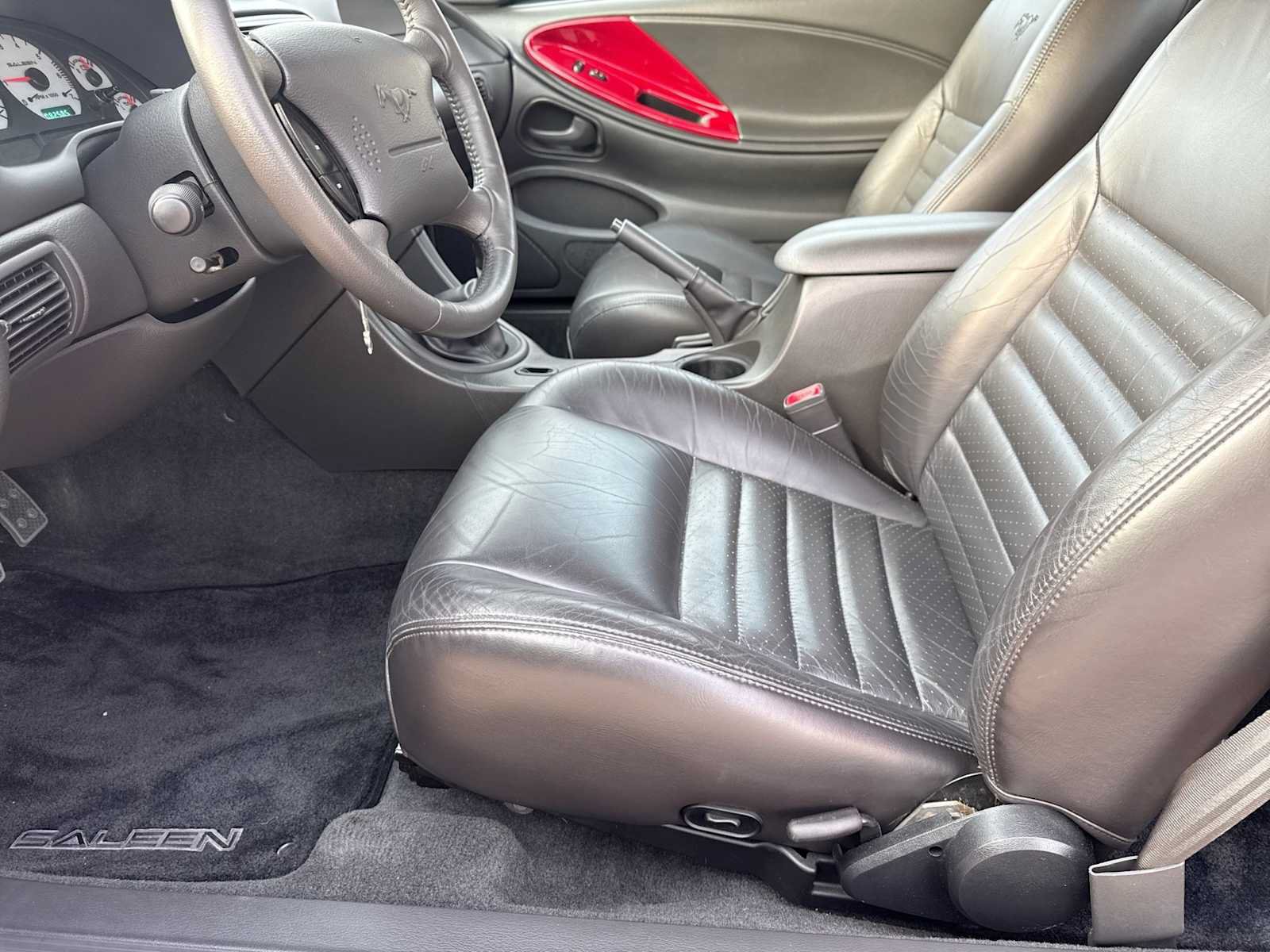 Used 2002 Ford Mustang GT RWD image 28