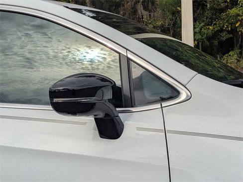 New 2026 Chrysler Pacifica Limited image 12