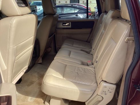Used 2012 Ford Expedition EL XLT image 11