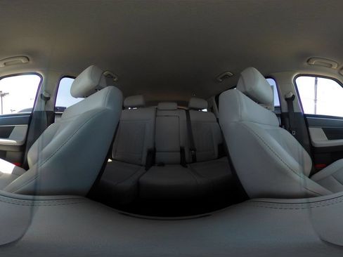 Used 2025 Hyundai Santa Fe SEL AWD/4WD image 45