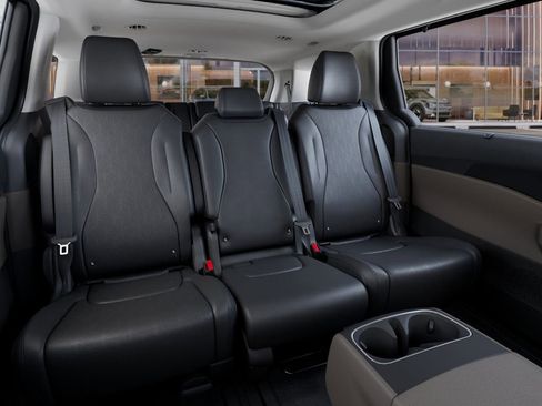 New 2026 Kia Carnival SX image 16