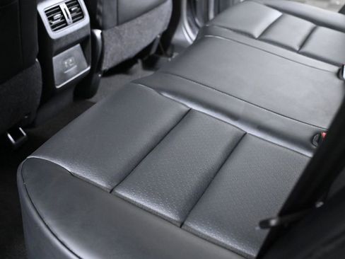 Used 2022 Nissan Rogue SV w/ SV Premium Package image 28