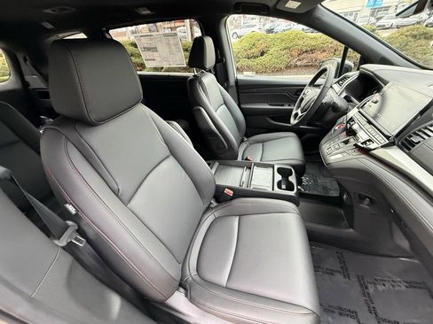 New 2026 Honda Odyssey EX-L image 38