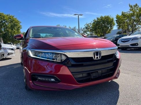 Used 2018 Honda Accord Touring image 1