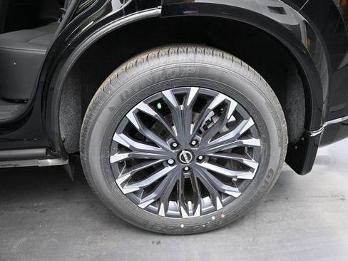 New 2026 Nissan Rogue Platinum AWD/4WD image 14