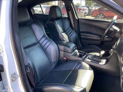 Used 2022 Dodge Charger SRT Hellcat w/ Carbon/Suede Interior Package image 8