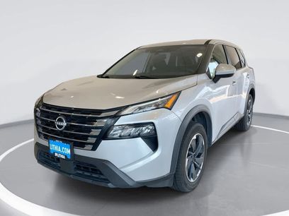 Used 2024 Nissan Rogue SV
