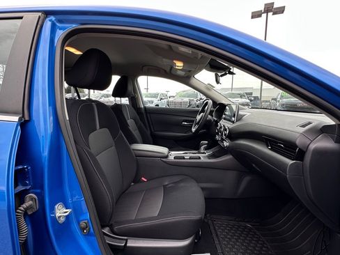 Used 2021 Nissan Sentra SV FWD image 12