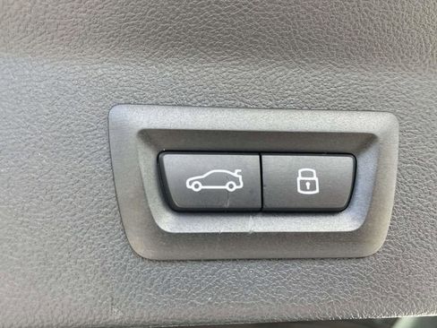 Used 2024 BMW X3 xDrive30i w/ Convenience Package w/ZPA image 11