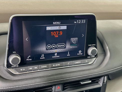 Used 2023 Nissan Rogue SV FWD image 19