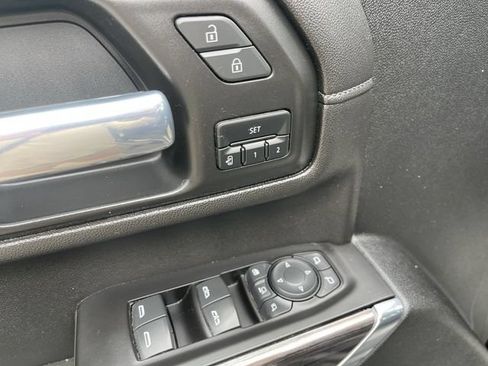 Used 2021 Chevrolet Silverado 2500 LTZ w/ LTZ Plus Package AWD/4WD image 13