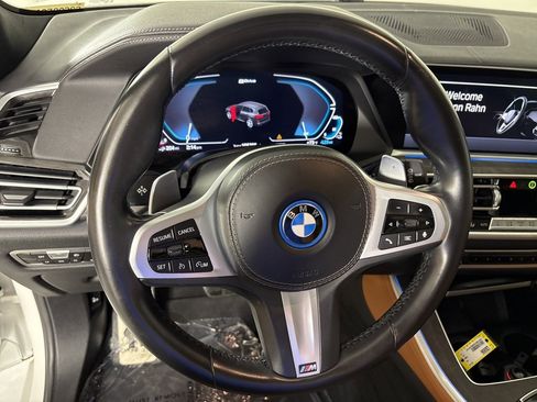 Used 2022 BMW X5 xDrive45e w/ M Sport Package image 21