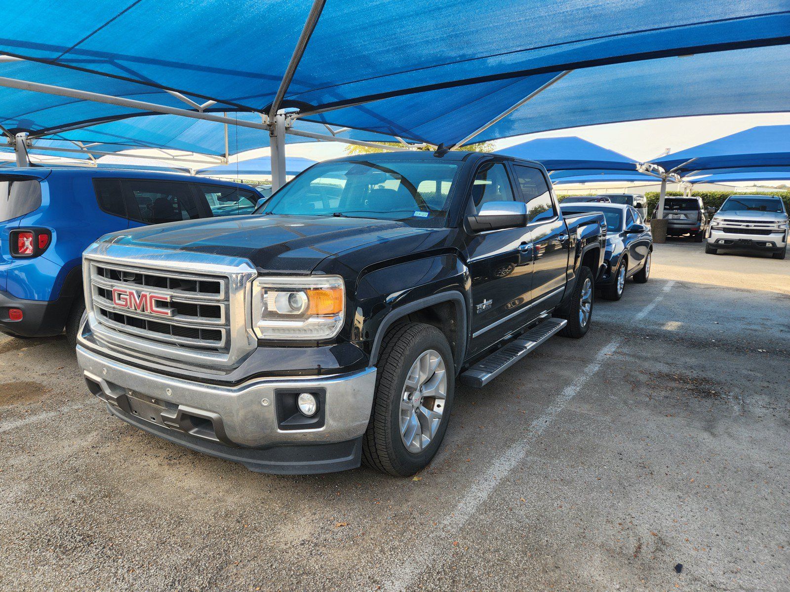 Used 2015 GMC Sierra 1500 SLT RWD image 2