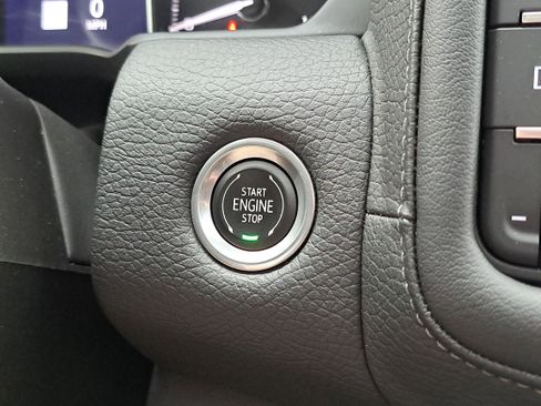 Used 2021 GMC Yukon Denali image 26