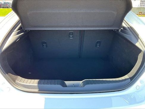 Used 2026 MAZDA MAZDA3 Hatchback w/Premium Plus Pkg AWD/4WD image 28