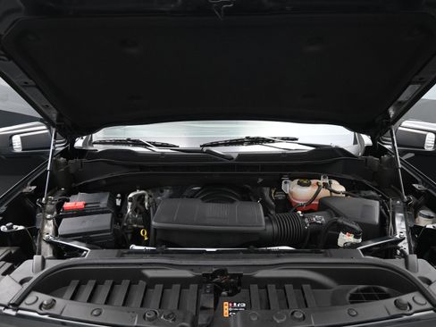 Used 2022 Chevrolet Silverado 1500 ZR2 w/ Technology Package image 21