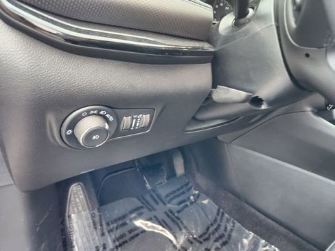 New 2026 Jeep Compass Latitude AWD/4WD image 13