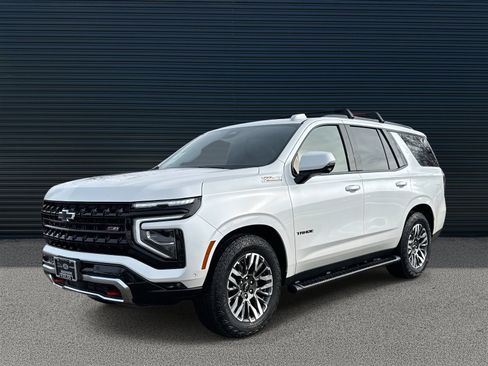 Used 2025 Chevrolet Tahoe Z71 w/ Z71 Off-Road Package image 1