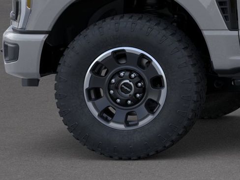 New 2026 Ford F250 XLT w/ XLT Premium Package AWD/4WD image 19