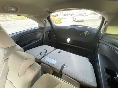 Used 2024 Honda Odyssey EX-L image 16