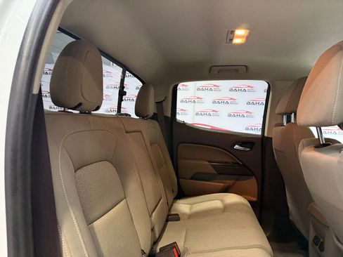 Used 2017 GMC Canyon SLE w/ SLE Convenience Package AWD/4WD image 38