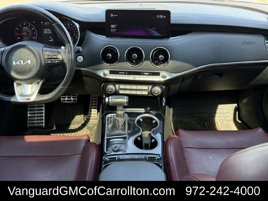 Used 2022 Kia Stinger GT-Line w/ Sun & Sound Package RWD image 13