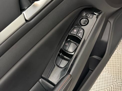 Used 2024 Nissan Altima 2.5 SR w/ SR Premium Package image 23