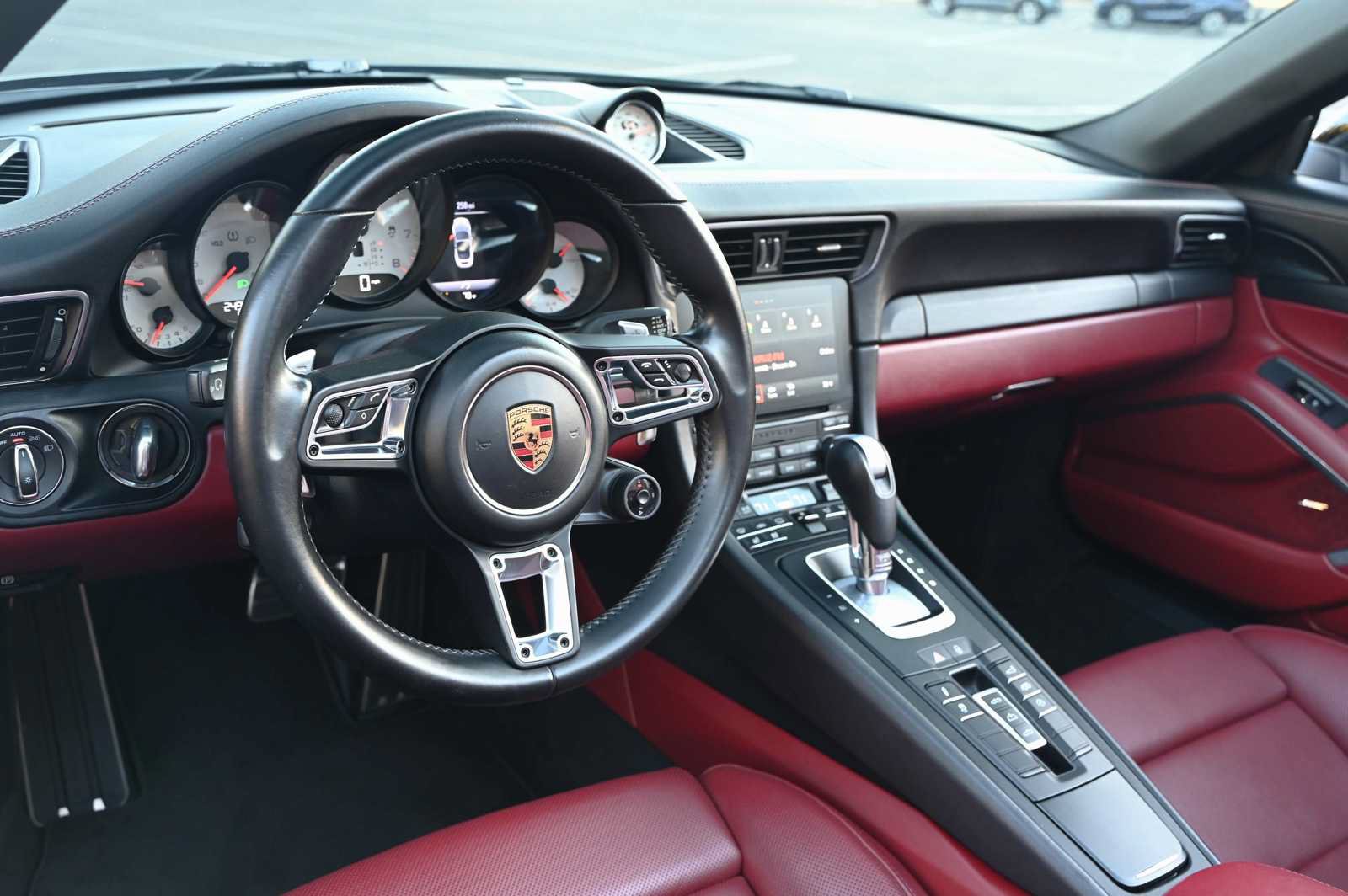 Used 2018 Porsche 911 Carrera 4 GTS AWD/4WD image 19
