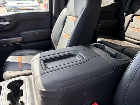 Used 2020 GMC Sierra 1500 AT4 w/ AT4 Premium Package AWD/4WD image 34