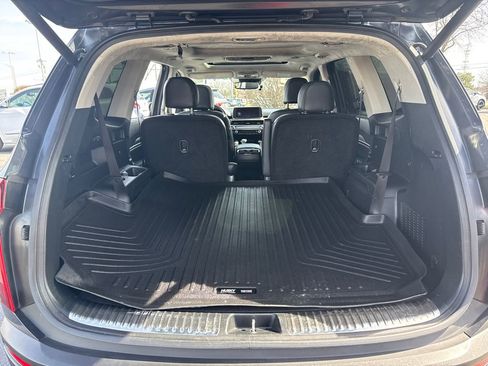 Used 2022 Kia Telluride SX w/ SX Prestige Package image 35