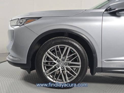 Used 2024 Acura MDX SH-AWD w/ Advance Package image 11