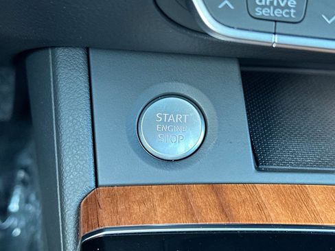 Certified 2023 Audi Q5 2.0T Premium w/ Convenience Package image 22