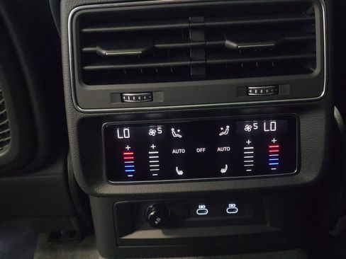 New 2026 Audi SQ7 Premium Plus image 18