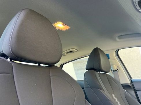 New 2026 Hyundai Elantra Hybrid FWD image 16