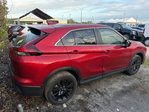 Used 2025 Mitsubishi Eclipse Cross AWD image 4