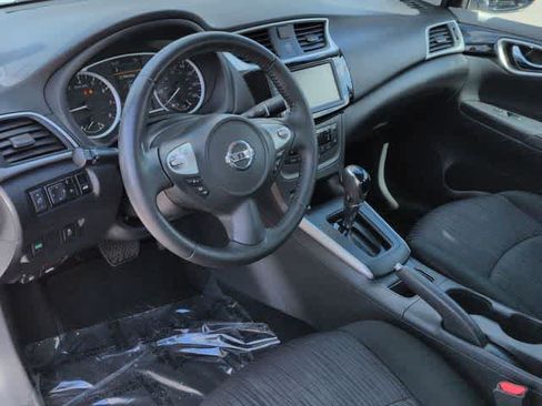 Used 2019 Nissan Sentra SV FWD image 10
