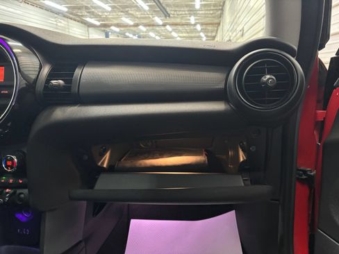 Used 2015 MINI Cooper 2-Door Hardtop FWD image 26