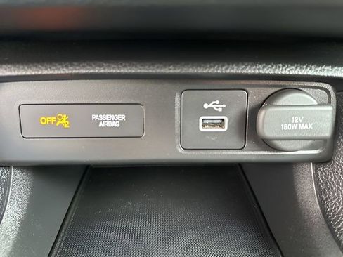 Used 2023 Honda Civic LX image 30