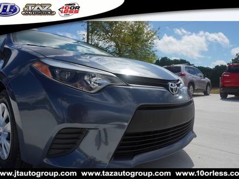 Used 2015 Toyota Corolla L FWD image 10