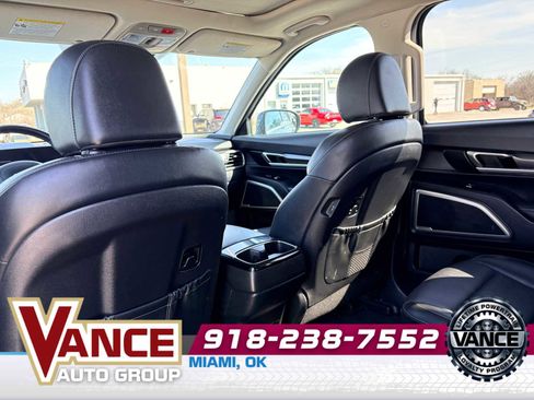 Used 2023 Kia Telluride S w/ S Sunroof Package AWD/4WD image 13