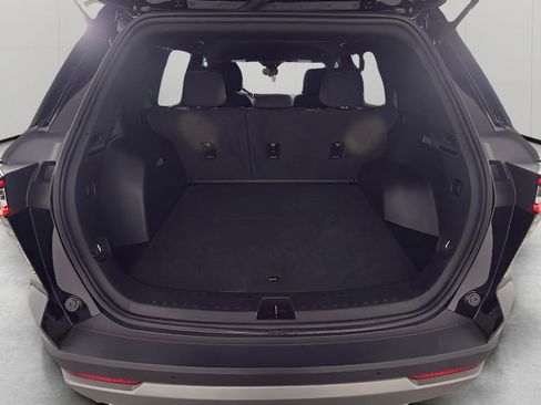 Used 2025 Chevrolet Equinox LT image 33