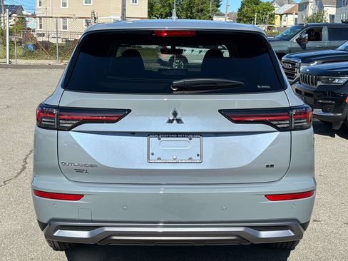 New 2026 Mitsubishi Outlander SE AWD/4WD image 3