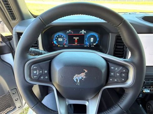 New 2025 Ford Bronco Big Bend image 2