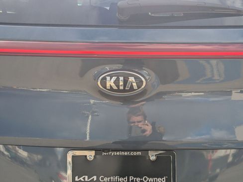 Certified 2021 Kia Sportage EX image 13