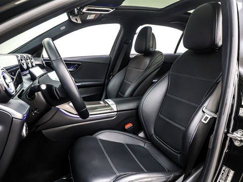 Used 2023 Mercedes-Benz C 300 Sedan image 18